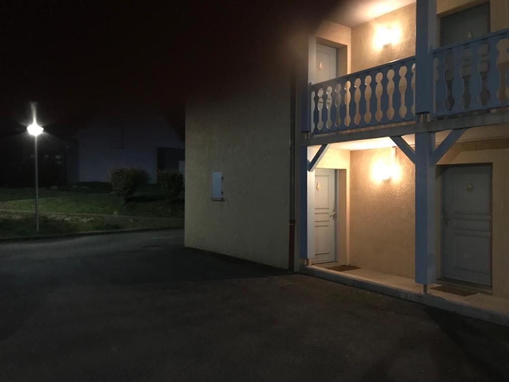 Appartement Аро Екстериор снимка